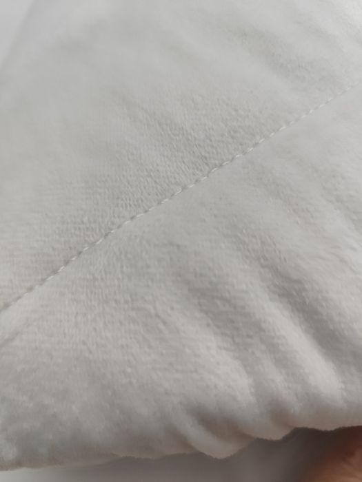 Ochraniacz na materac welurowy biały nowy