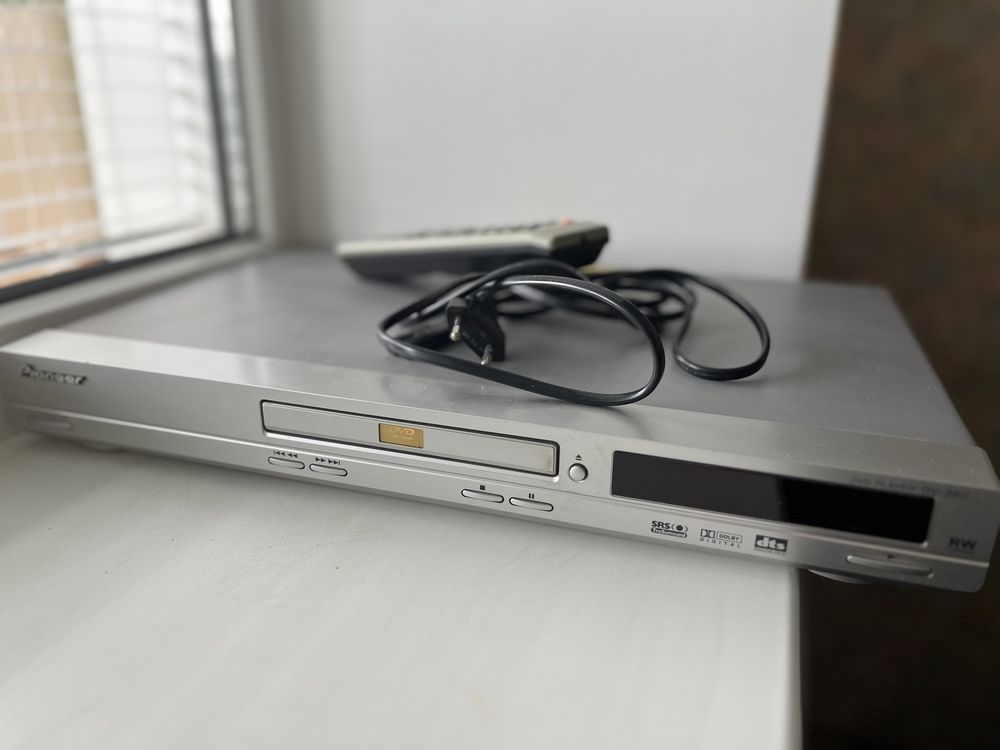 DVD плеєр Pioneer DV-360