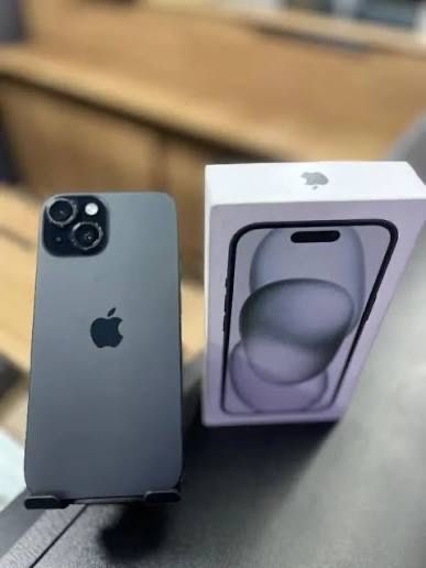 Iphone 15 como novo