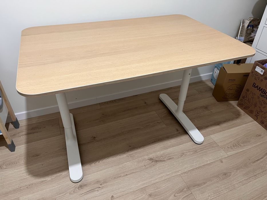 IKEA Bekant - biurko regulowane 120x80