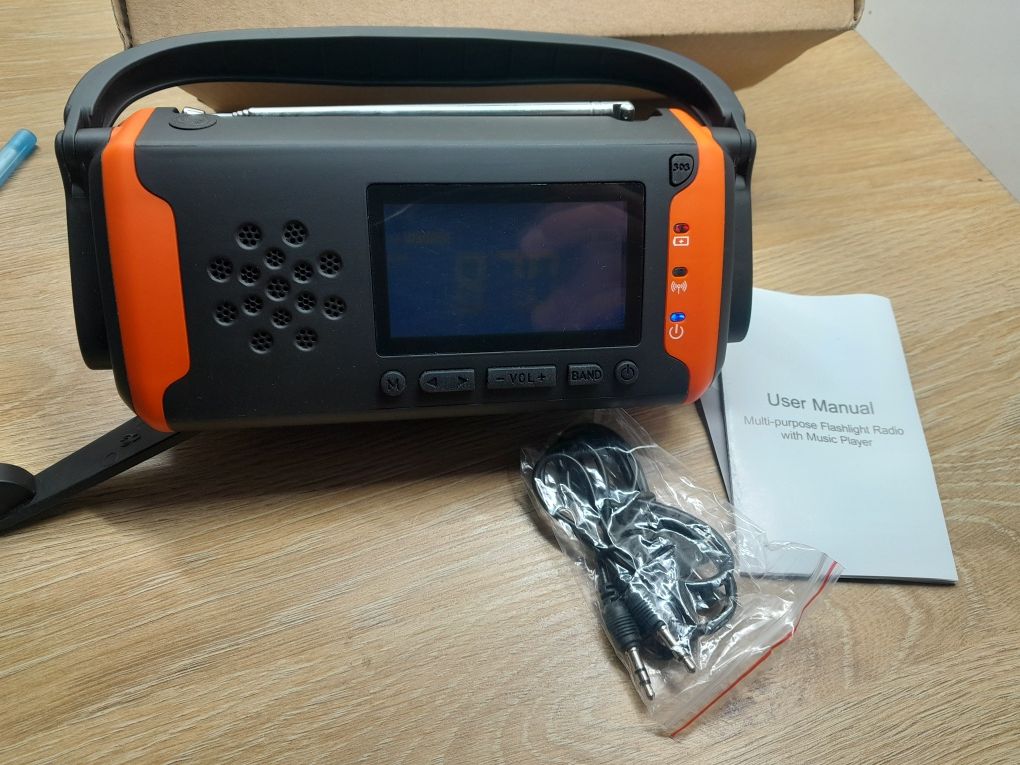 Radio solarne korba ręczna ładowarka awaryjne z latarką LED Power Bank