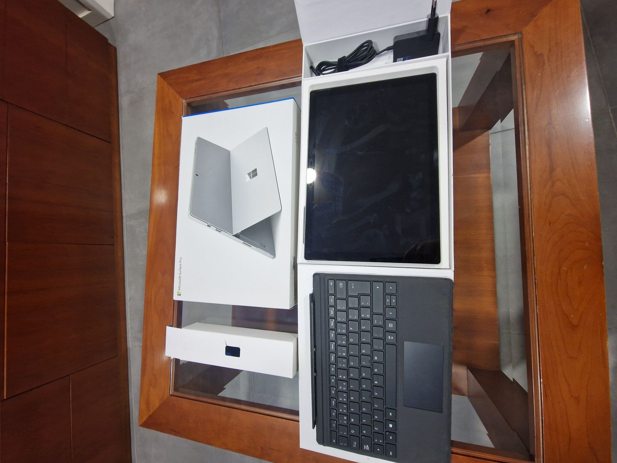 Microsoft Surface Pro 4
