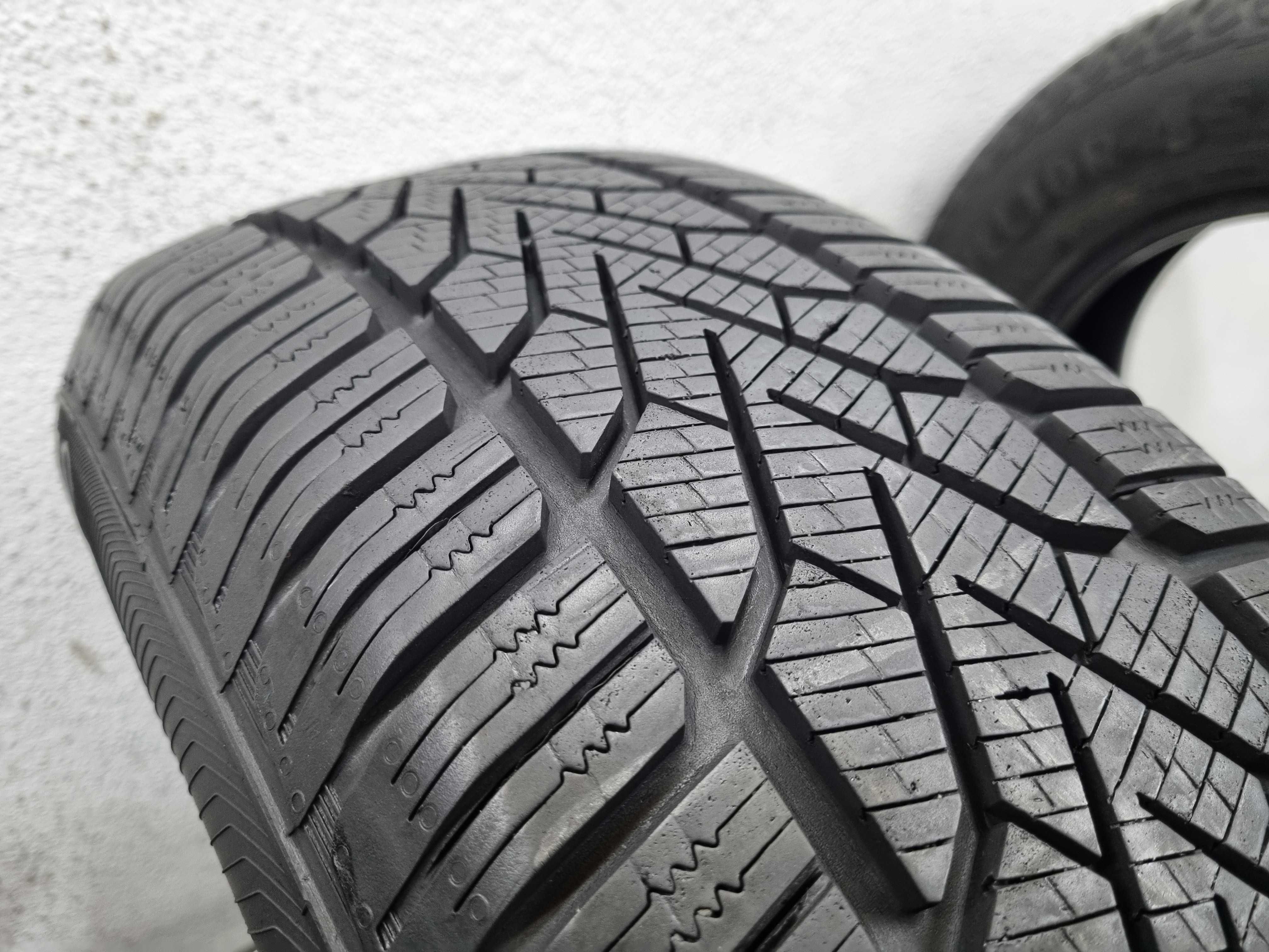 195/65/15 91T Semperit Speed-Grip 2 Dot.3415R
