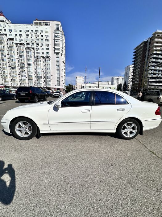 Mercedes E-class w211 2007