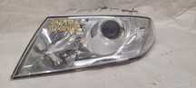 Skoda octavia II 1Z1 lampa przednia lewa xenon