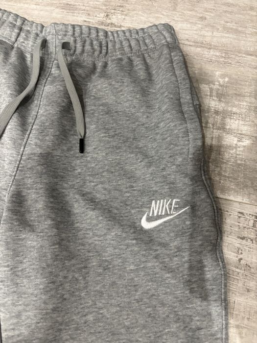 Spodnie Nike szerokie