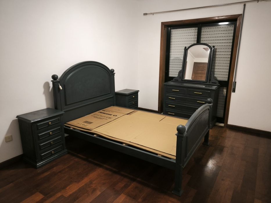 Mobília de quarto completa (negociável)
