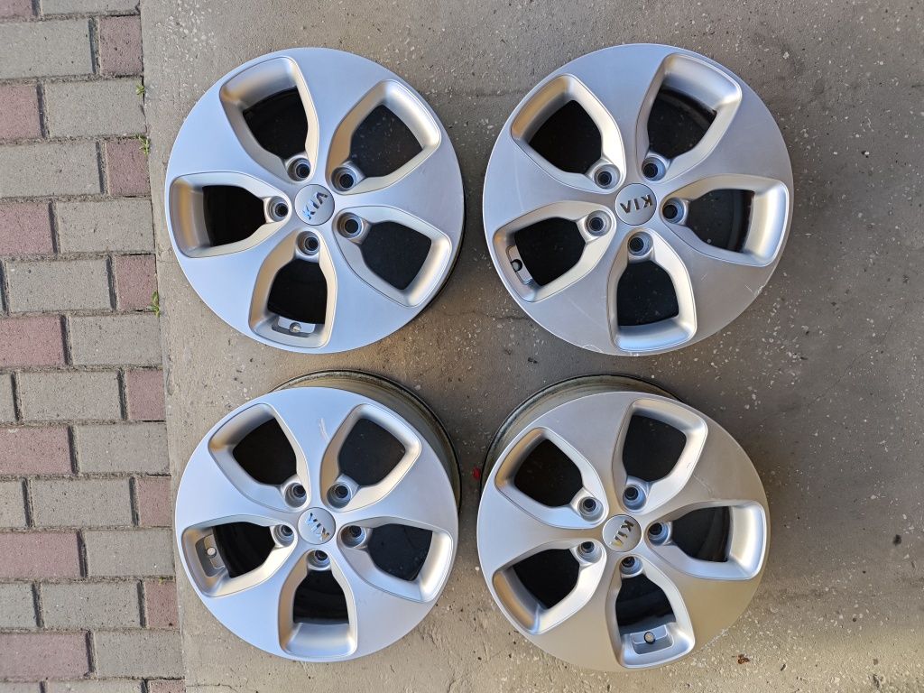 Диски R16 114.3x5 KIA