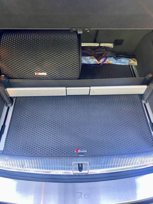 Автомобіль Audi Q5 Sportback 3.0 TDI S Line