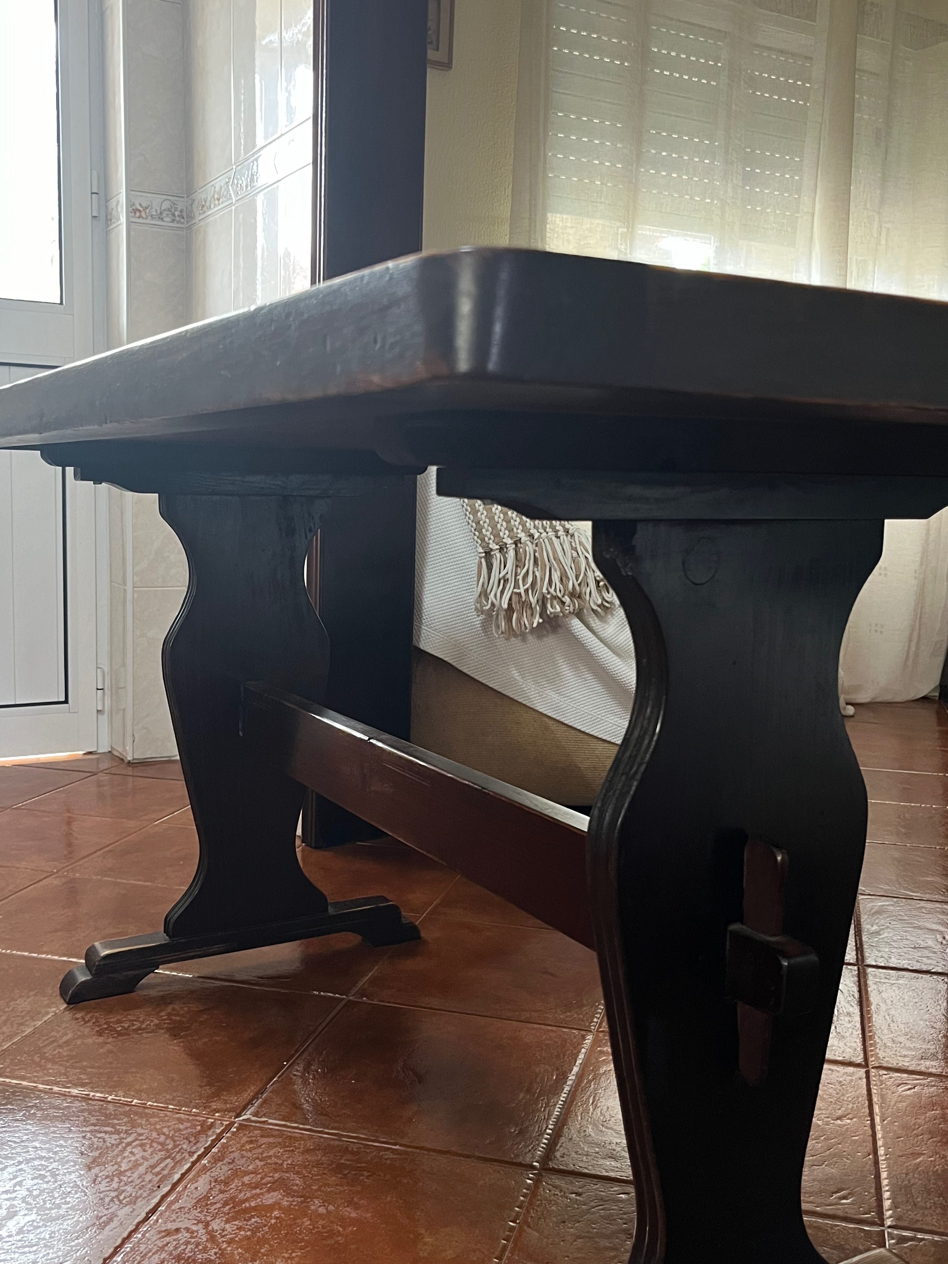 Mesa de Jantar de mármore e madeira maciça