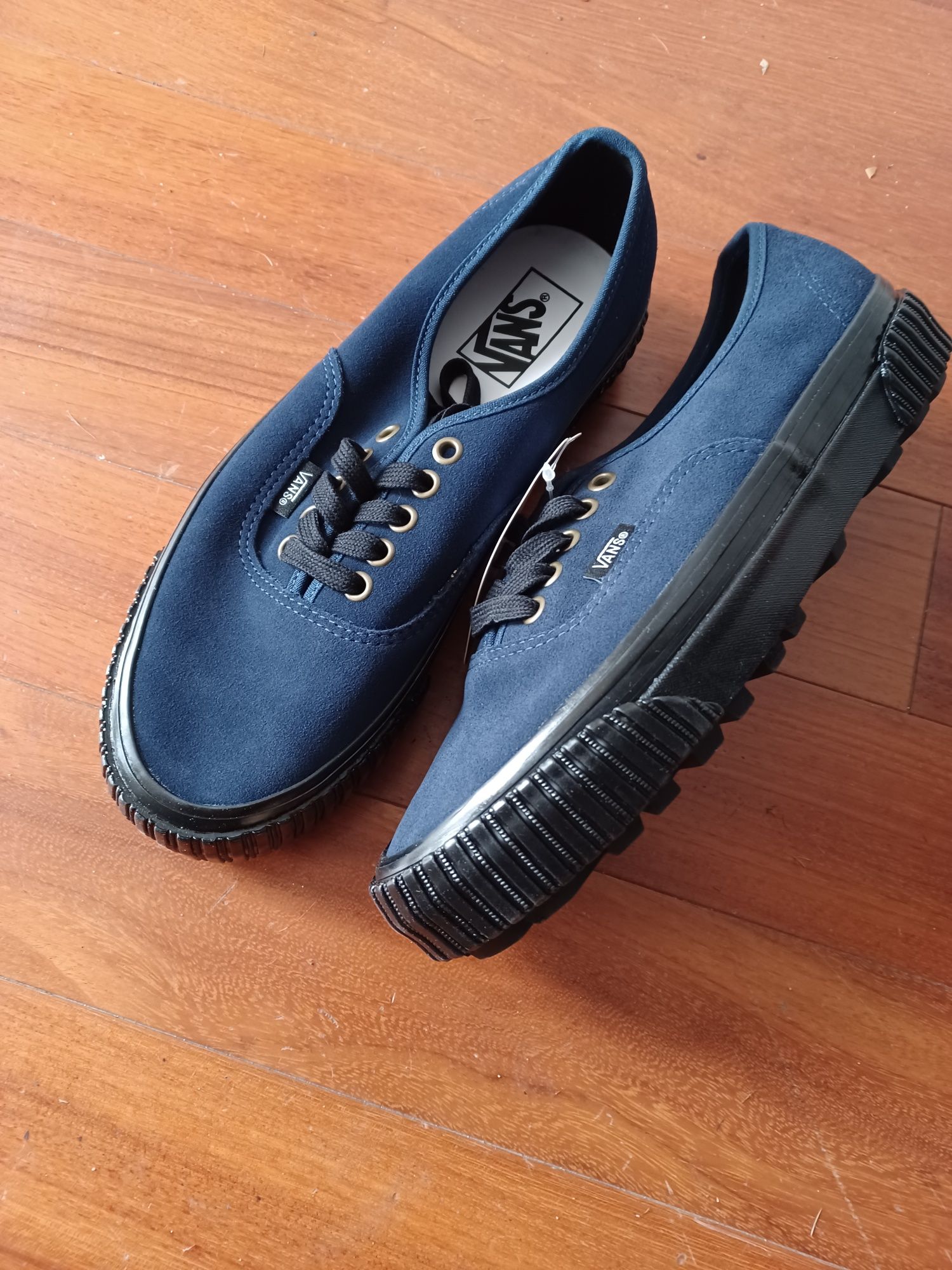 VANS Authentic 44L novas - tamanho 41
