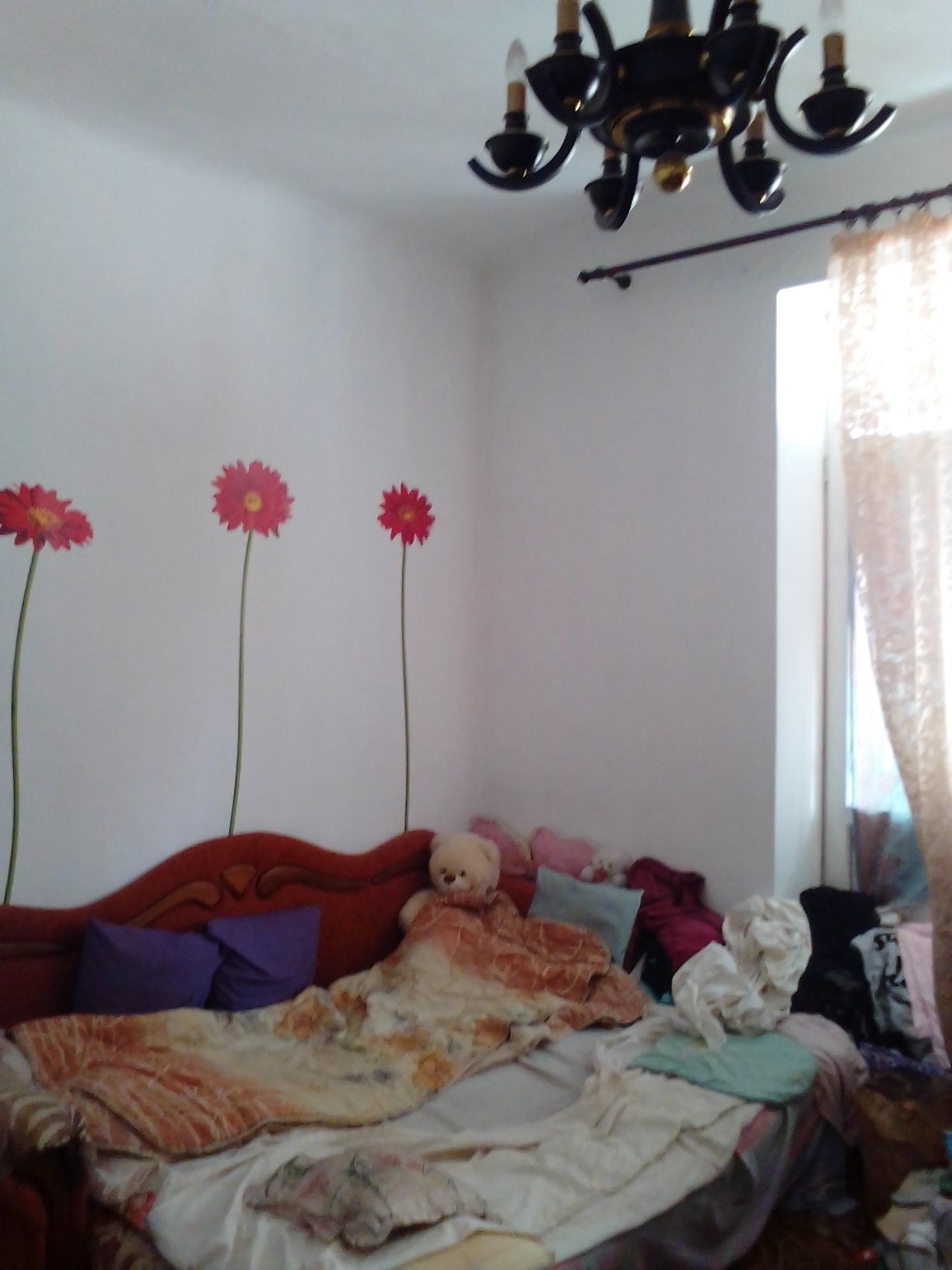 Продам квартиру 2 комнаты 2 этаж