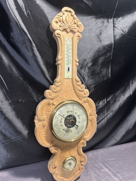 Barometr, higrometr, termometr – Rzeźbiona drewniana oprawa HMH 1994