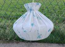 LAMPA wisząca sufitowa materiałowa jasna (kwiaty) / Średnica 44 cm