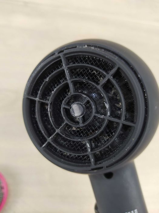 Revlon RVDR5823 Fast & Light Suszarka do włosów USZKODZONA