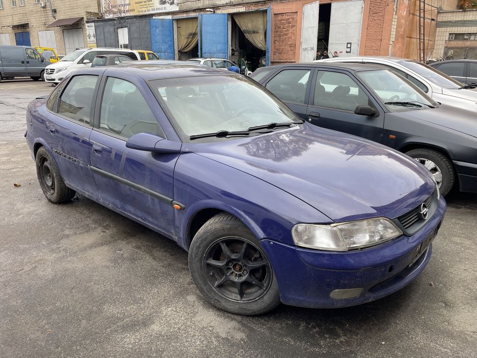 Розборка Опель вектра Б   2.0 можливо ціляком можливо по запчастинах