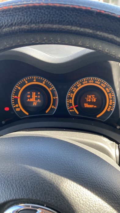 продам симейный автомобиль