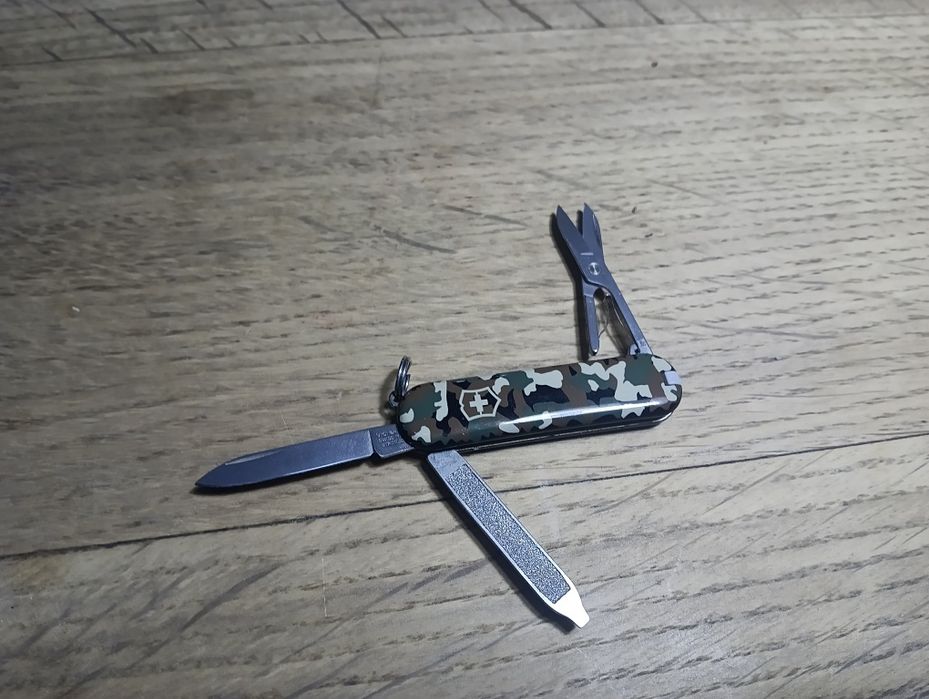Victorinox maluch