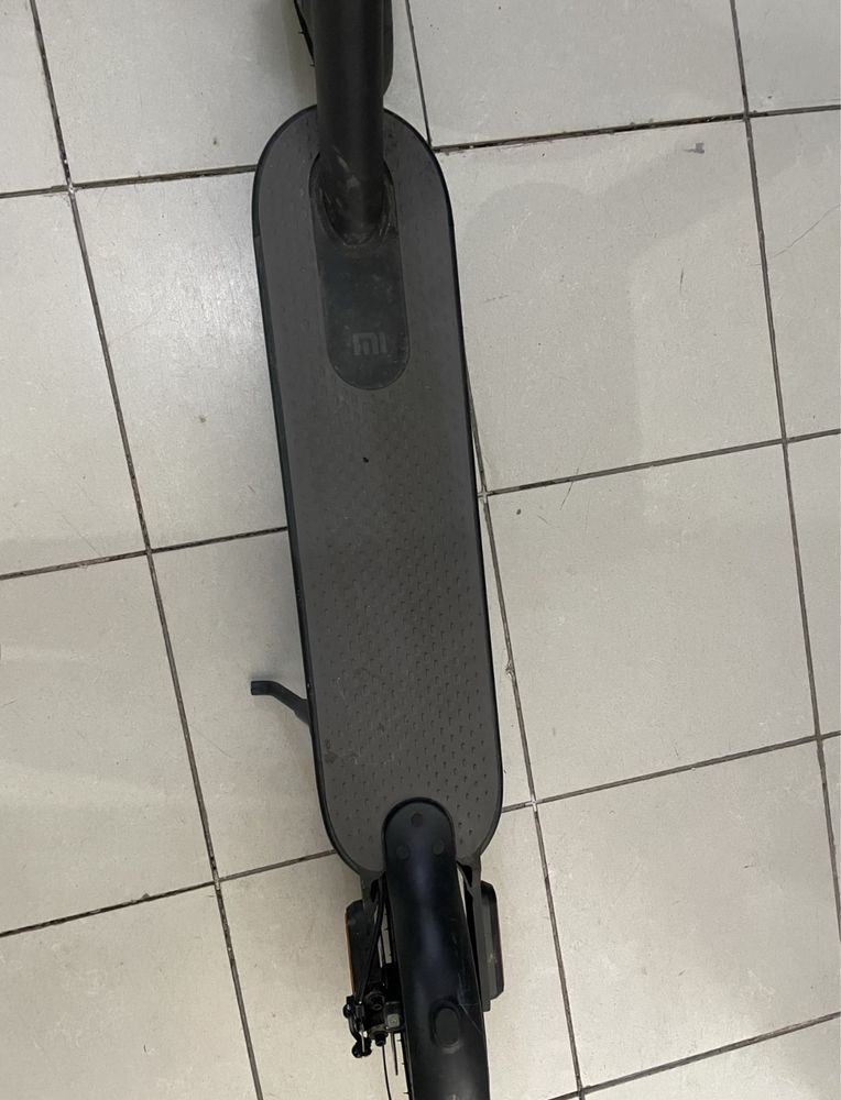 Trotinete  Xiomi Mi3