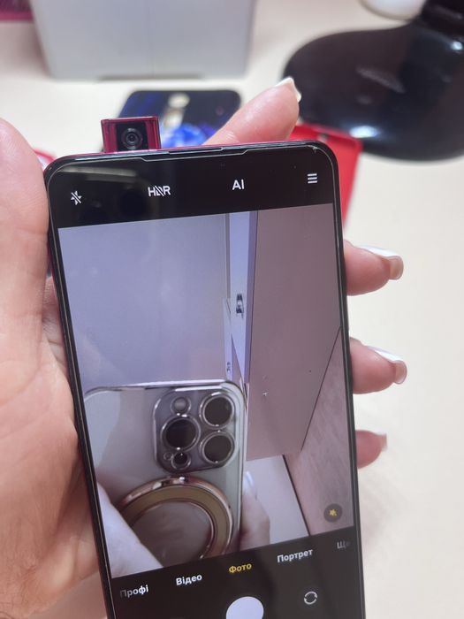 Телефон Xiaomi MI 9T,128 Гб. ФЛАГМАН!