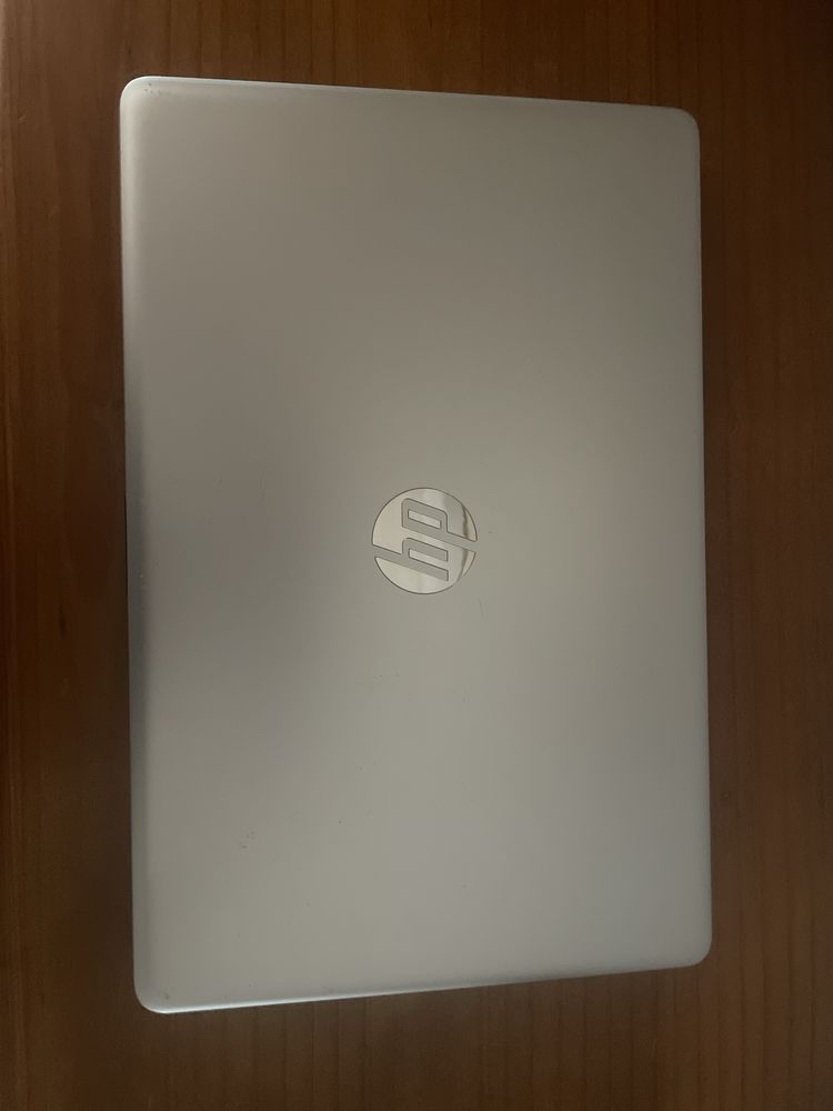 Portátil HP Modelo 15-da0255ns