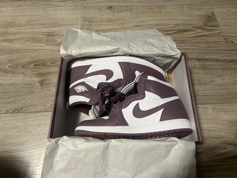 Nike Jordan 1 Retro High OG Mauve 43
