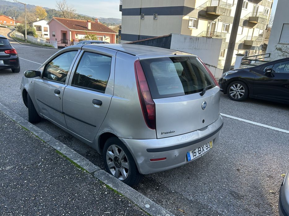 Fiat Punto 1.3 Multijet – Económico e Fiável