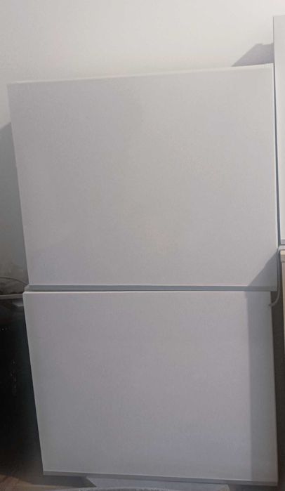 Białe szafki kuchenne połysk