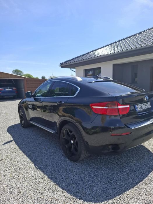 BMW X6 x drive 305 km