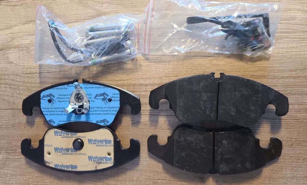 Гальмівні колодки передні дискові GDB1908 TRW