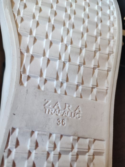 Мокасіни " Zara " оригінал, сітка чорного кольору, 36 p