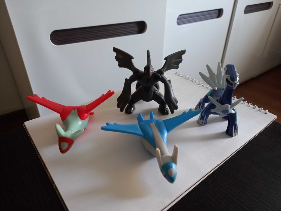 McDonald’s покемон pokemon Латиас Латиос Диалга Зекром Мил Макдональдс
