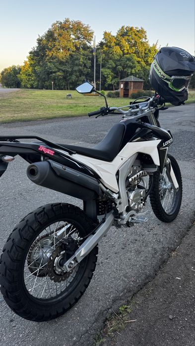 Мотоцикл Loncin lx300gy