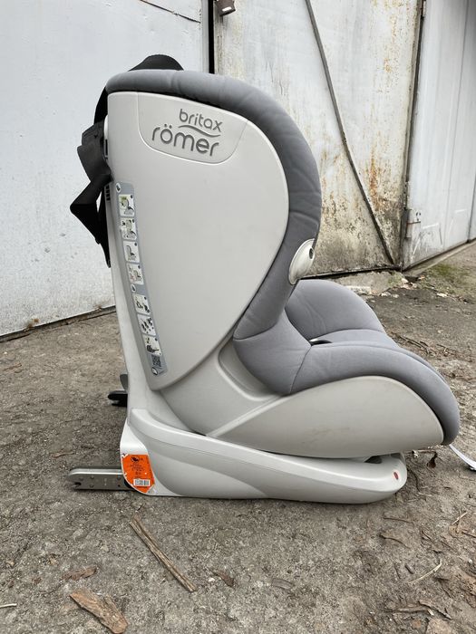 Дитяче автокрісло Britax Romer Trifix