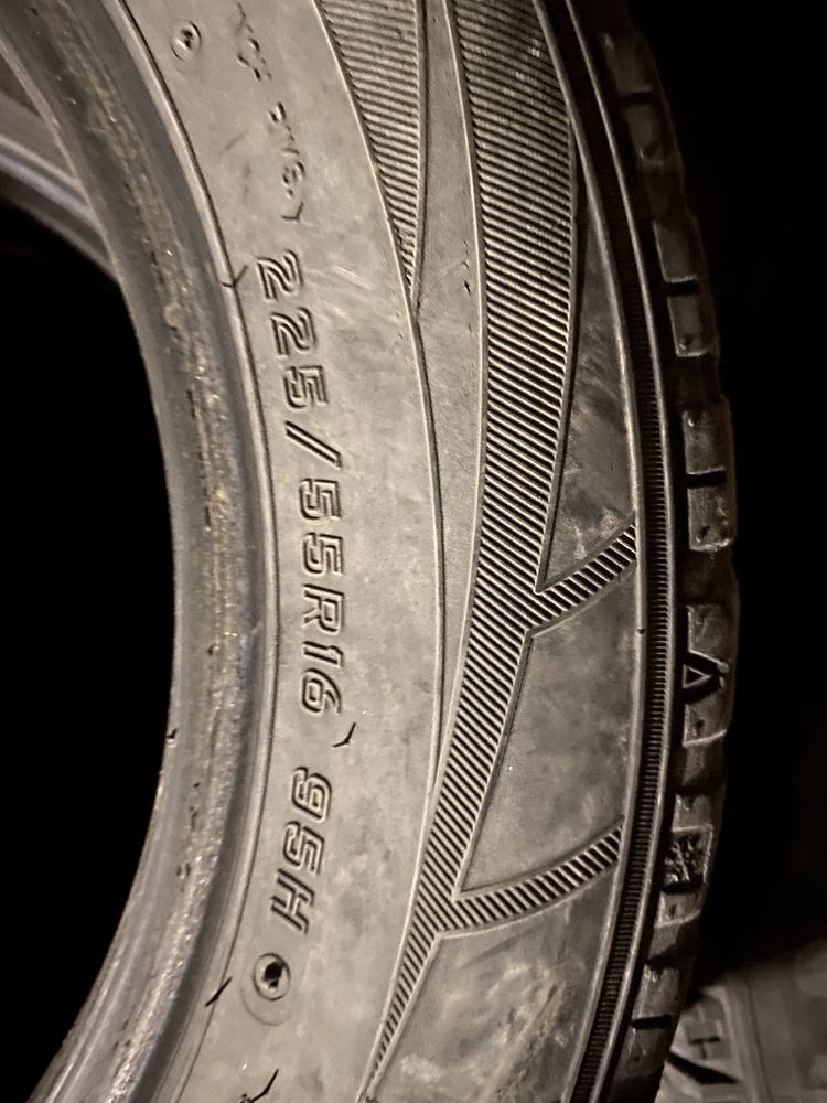 Резина 225/55 R16