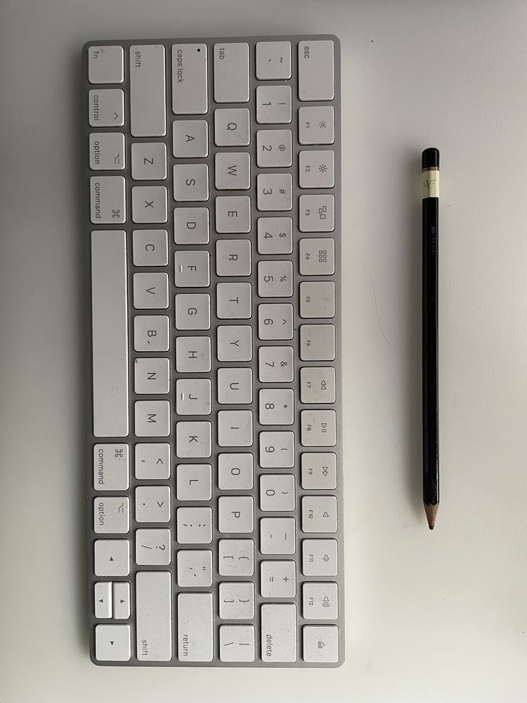 Klawiatura komputerowa Apple, bezprzewodowa Apple keyboard