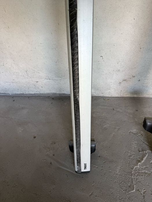 Belki bagaznika thule vw passat b7 i bagaznik na 4 par nart thule