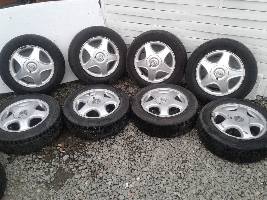 4 Alufelgi z Oponami Zimowymi M+S Astra 2 H Zafira A Vectra B Omega B