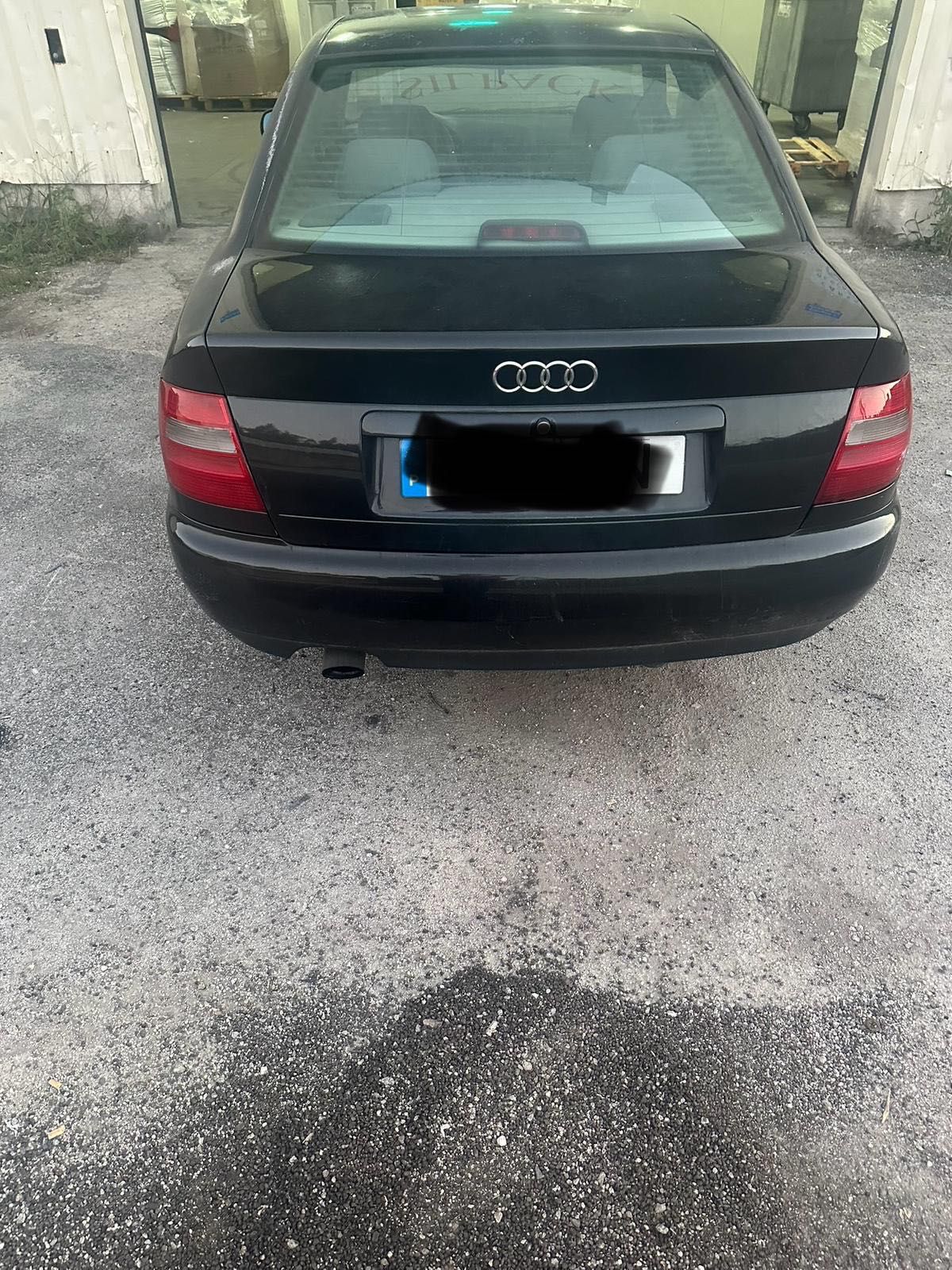 Audi a4 b5 1.6 gasolina