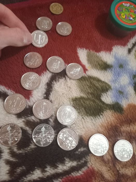 Обмін монет на фото на дснс та безпілотні війська