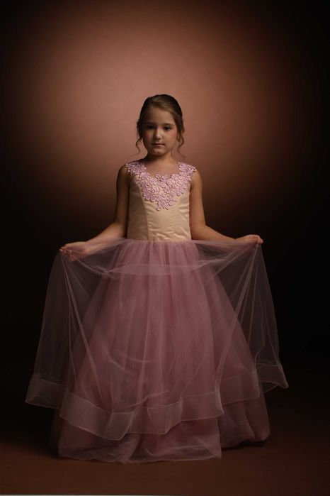 Розкiшна сукня для  принцеси, плаття на свято, Новорiчна сукня.