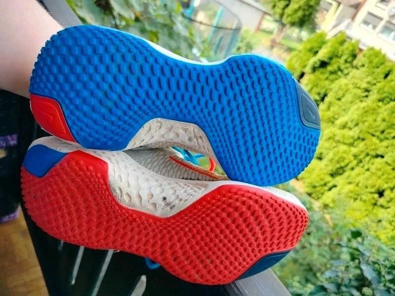 Buty Nike Zoomx Invincible Run Flyknit 2 38
