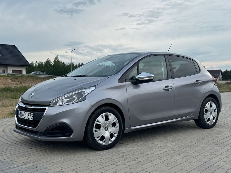 Peugeot 208 benzyna, ledy, poliftowy