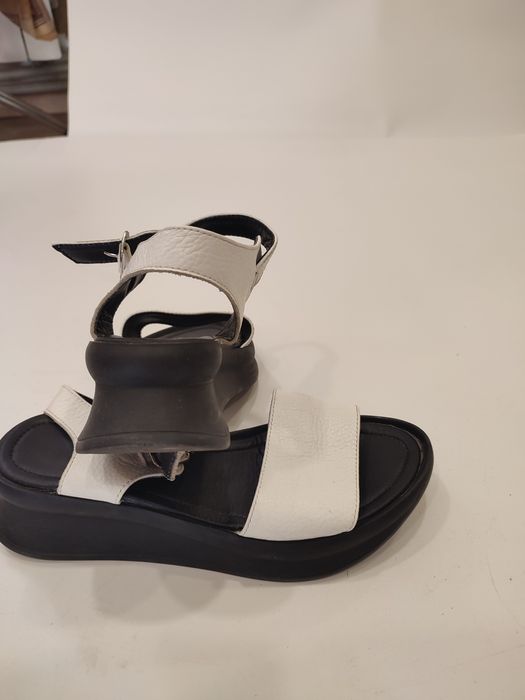 Продам босоножки кожаные, 37размера