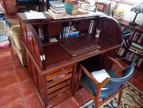 Secretária antiga/vintage de persiana