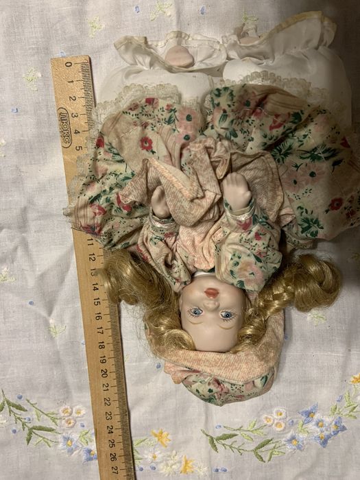 Фарфоровые куклы одним лотом