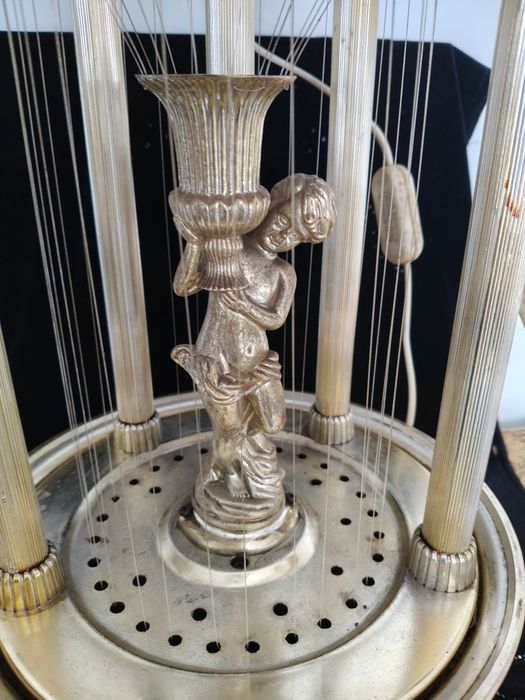 Вінтажна лампа з ефектом дощу