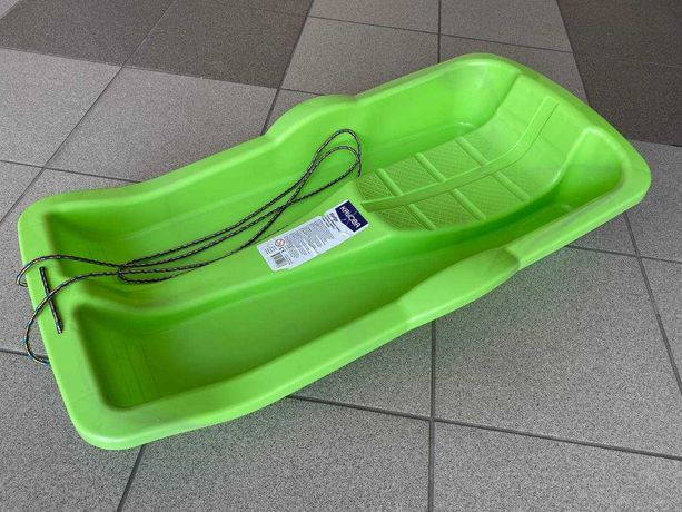 Plastikowe sanki dla dziecka KUNDUBA – stan bardzo dobry. PILNIE!