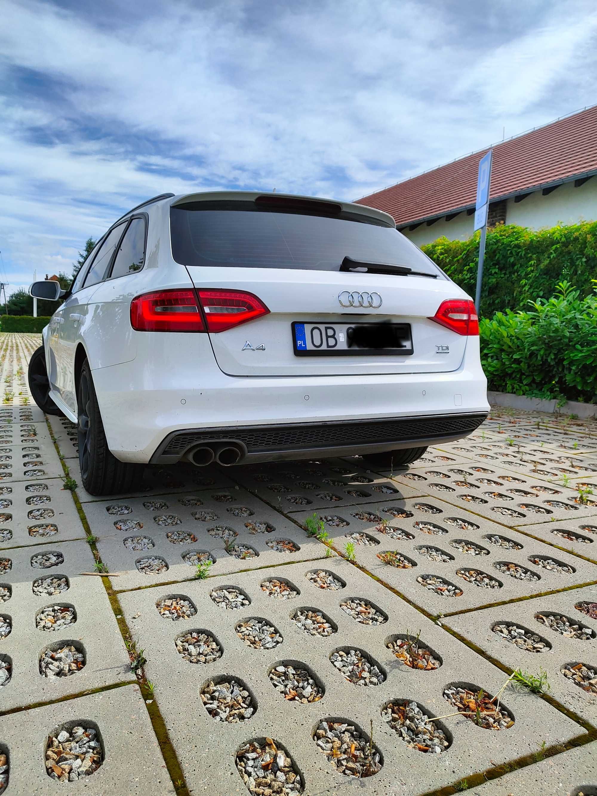 Audi A4B8 QUATTRO 177 km