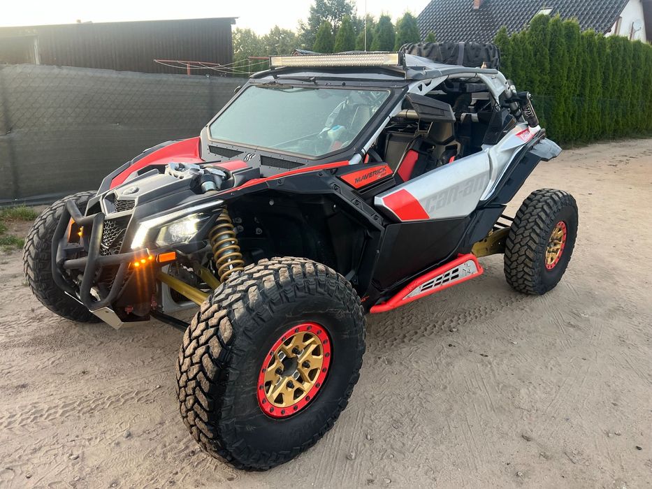 Can-Am Maverick Super stan polecam
